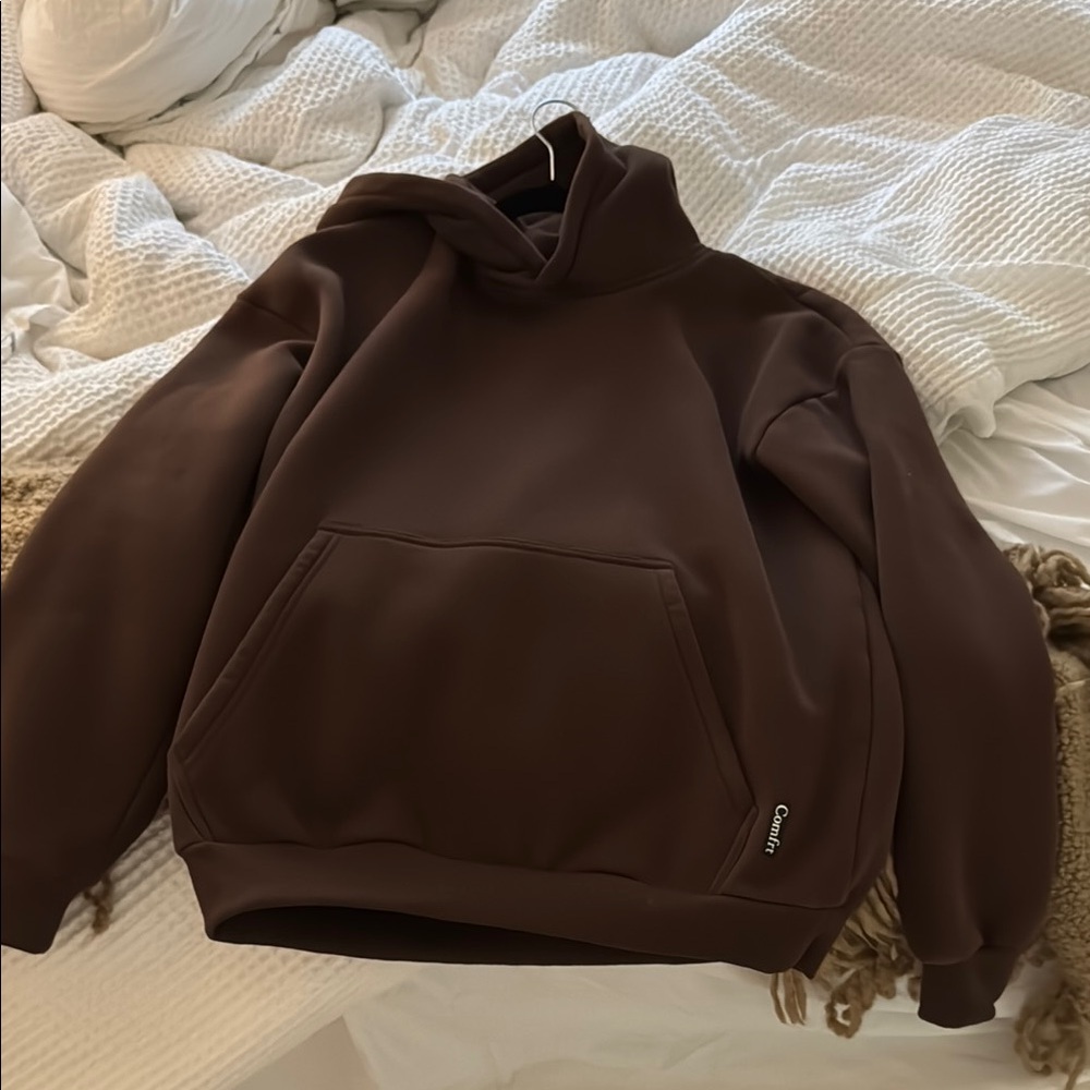 NEW Brown Comfrt Hoodie Sweater